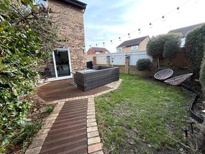 Apple Tree Grove Great Sutton